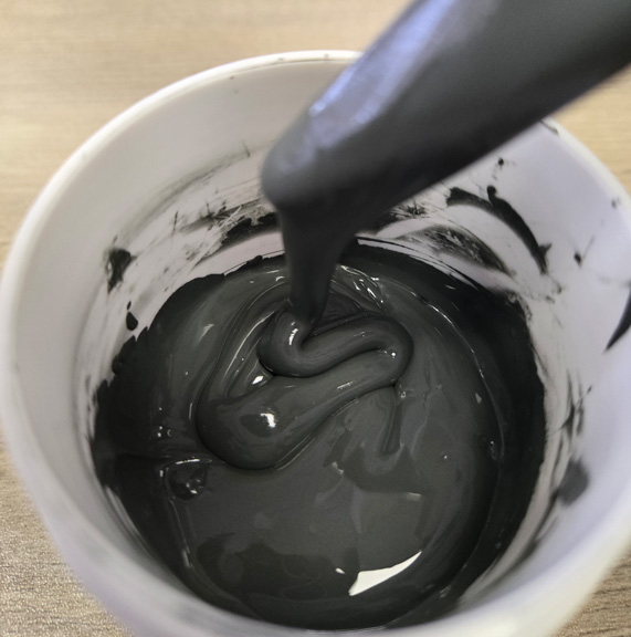 Molybdenum paste